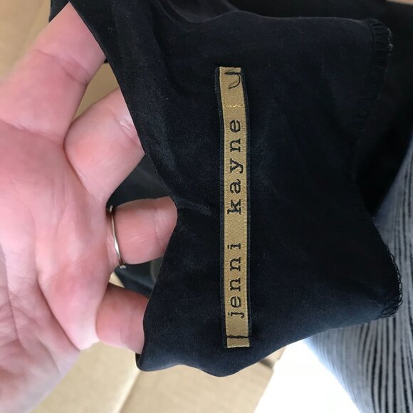 JENNI KAYNE - WOMEN'S SMALL - BLACK SPAGHETTI STRAP V NECK SLIP DRESS - Picture 4 of 4